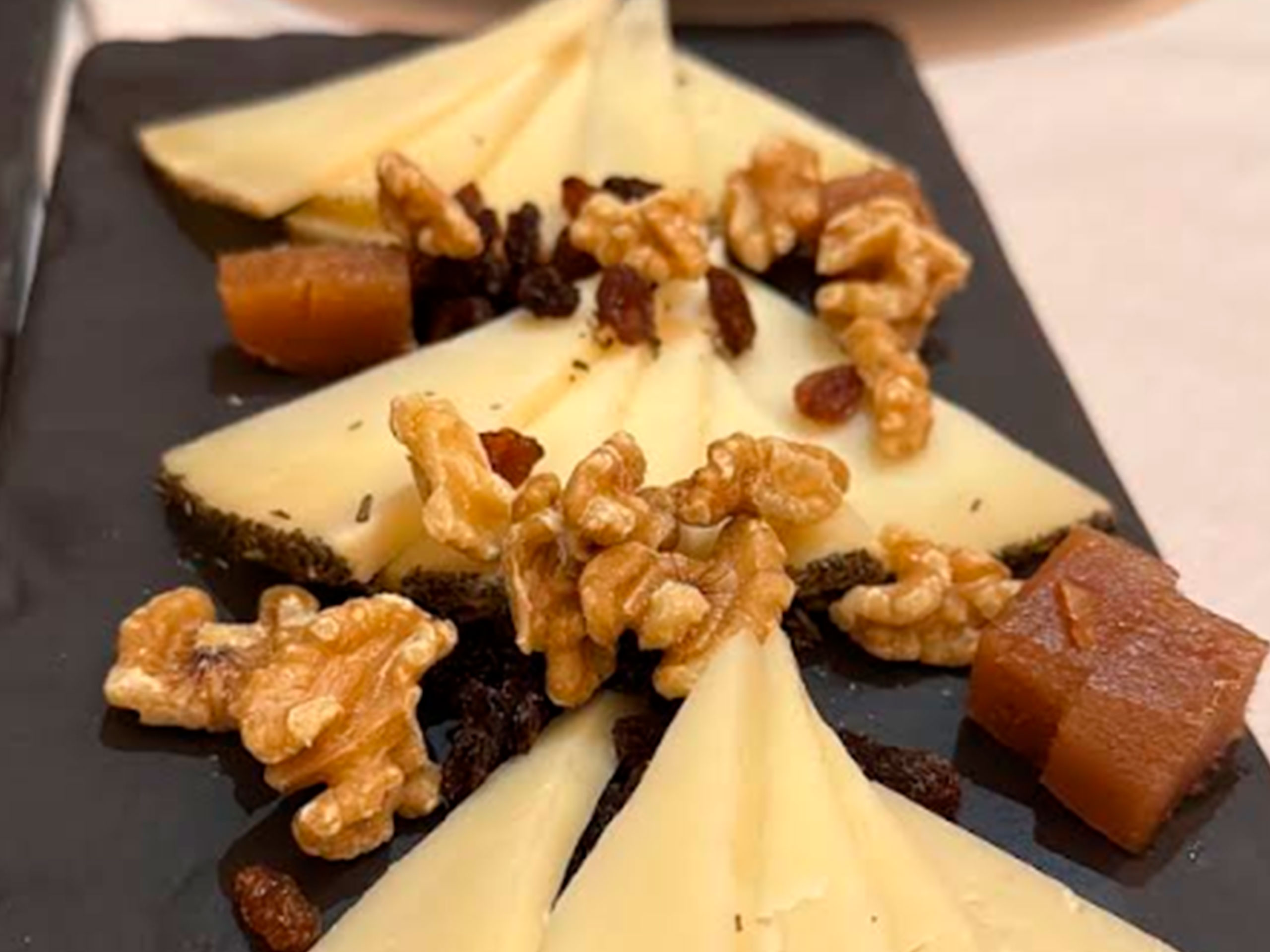 Premium-Private-Tapas-&-Wine-Experience-enjoytapasmadrid-08
